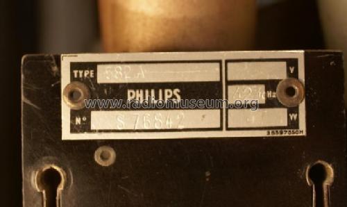 582A; Philips France; (ID = 1825018) Radio