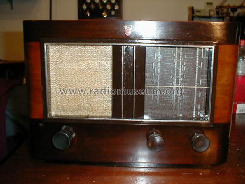 A448HU; Philips France; (ID = 1019729) Radio