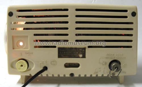 B1F12A; Philips France; (ID = 762356) Radio