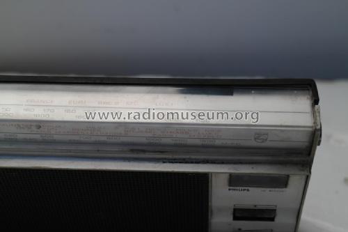 IC Radio Inconnu - unknown 1; Philips France; (ID = 1845999) Radio