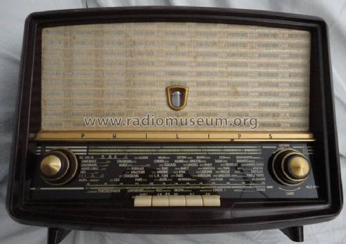 B4F70A; Philips France; (ID = 1009289) Radio