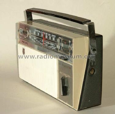 L3F50T /00; Philips France; (ID = 544643) Radio