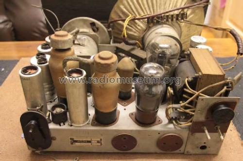745A; Philips Electrical, (ID = 1560968) Radio