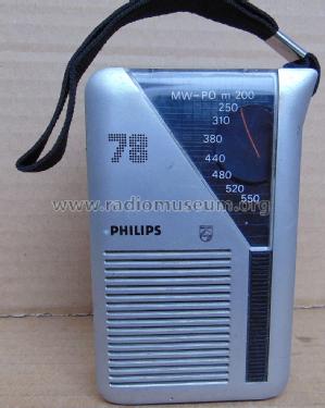 90AL078; Philips; Eindhoven (ID = 2844903) Radio