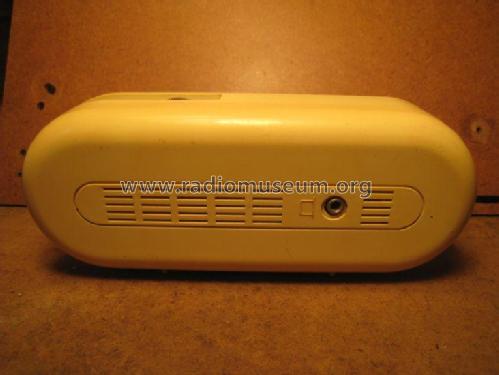 90RL136; Philips, Singapore (ID = 1898477) Radio