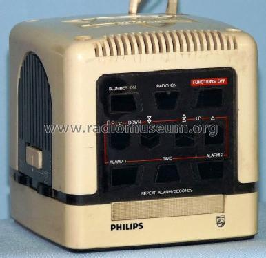 Clock Radio D3110/00; Philips Hong Kong (ID = 697059) Radio