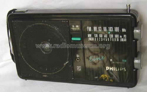 D2040/00; Philips Hong Kong (ID = 1530520) Radio