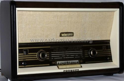 B6E83A; Philips Ibérica, (ID = 2301882) Radio