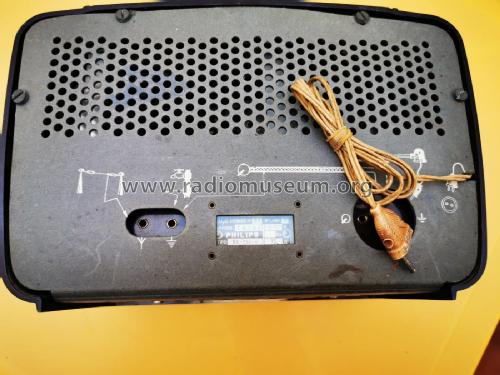 BE-352-U; Philips Ibérica, (ID = 2764755) Radio