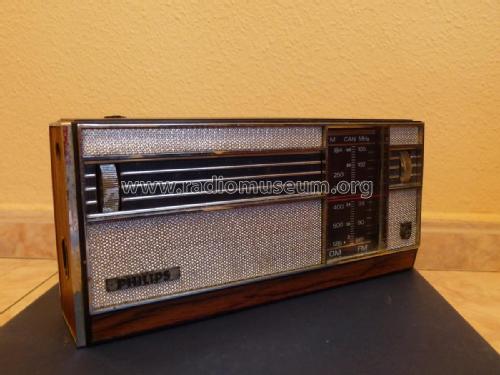 30-RL-293 /00R; Philips Ibérica, (ID = 1951021) Radio