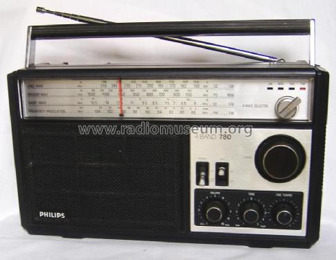 90AL780 /00; Philips, Singapore (ID = 1738719) Radio