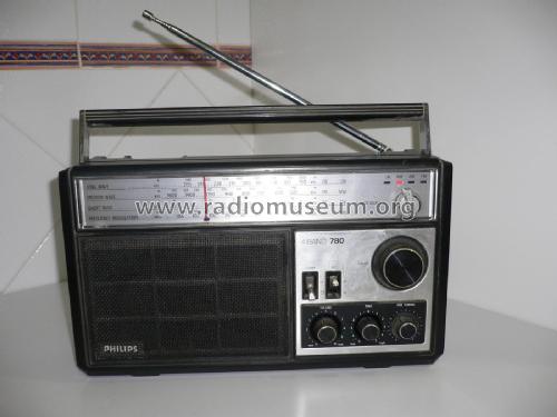 90AL780 /00; Philips, Singapore (ID = 1849968) Radio
