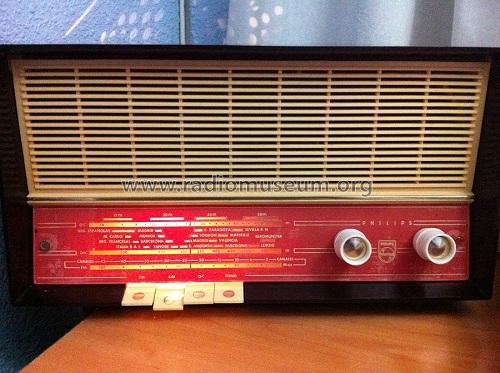 B3E03A /00C /00K; Philips Ibérica, (ID = 1119772) Radio