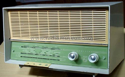 B3E03A /00C /00K; Philips Ibérica, (ID = 794617) Radio