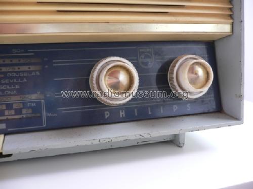 B3E16A; Philips Ibérica, (ID = 1615706) Radio