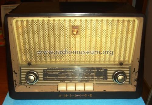 B3E82U; Philips Ibérica, (ID = 826299) Radio