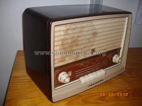 B4E72A; Philips Ibérica, (ID = 1254570) Radio