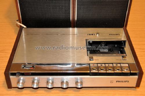 Stereo Cassette Recorder N 2400 /18; Philips Ibérica, (ID = 1619582) R-Player