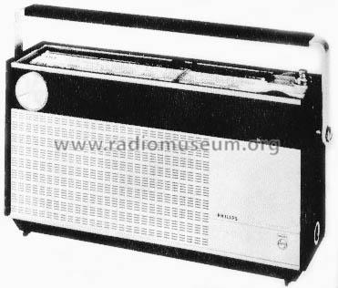 22RL372; Philips Italy; (ID = 1377122) Radio