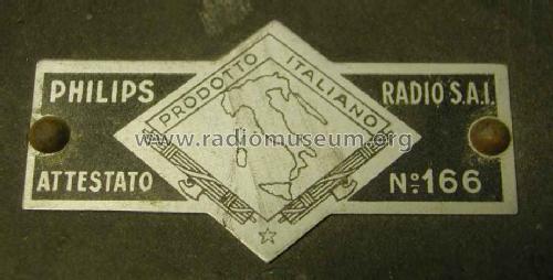 527A; Philips Italy; (ID = 514250) Radio