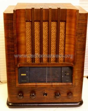 653M; Philips Italy; (ID = 1957761) Radio