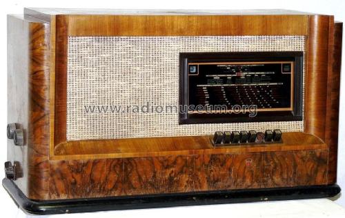 744; Philips Italy; (ID = 879975) Radio