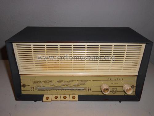 B2I10A; Philips Italy; (ID = 2278678) Radio