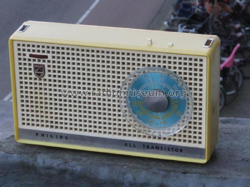 L3X91T /88E /88W /88X; Philips Italy; (ID = 3011560) Radio