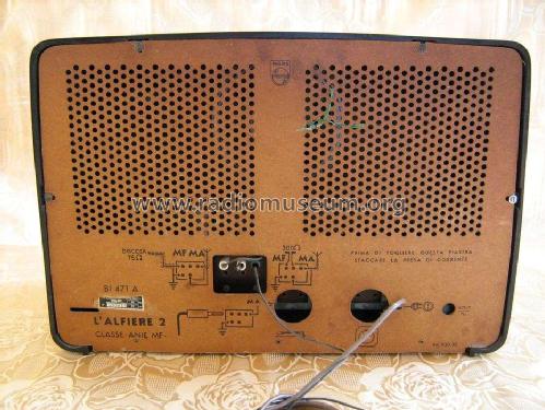 L'Alfiere 2 BI471/A; Philips Italy; (ID = 384410) Radio