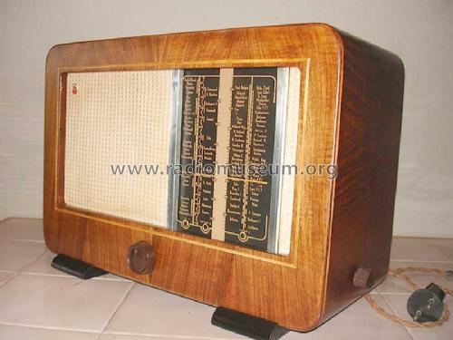 661U; Philips Belgium (ID = 322330) Radio