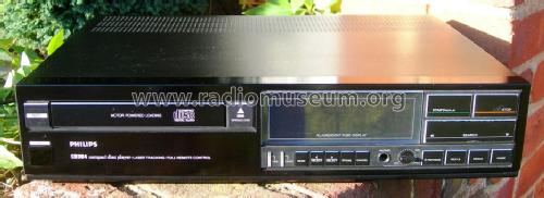 Compact Disc Player CD304 /05; Philips Belgium (ID = 1111496) R-Player