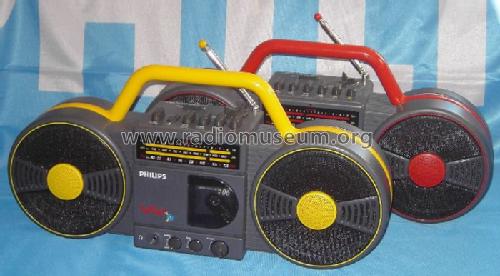 Roller D8007 /00E/L /01E/L /02E/L 17/E/L /30E/L /31E/L /32E/L /37E/L /40E/L; Philips Belgium (ID = 590905) Radio