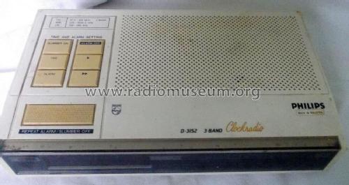 3-Band Clockradio D-3152 /00; Philips Malaysia; (ID = 2905692) Radio