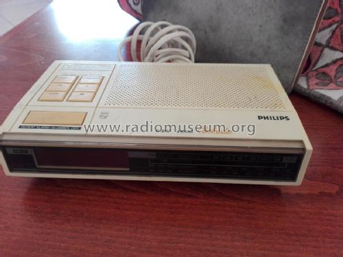3-Band Clockradio D-3152 /00; Philips Malaysia; (ID = 2397189) Radio