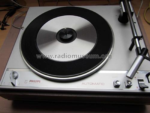 22GA160 Ch= 22GC060; Philips Radios - (ID = 1958295) R-Player