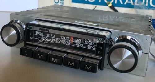 22RN495 ; Philips Belgium (ID = 2676207) Car Radio