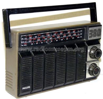 90AL380 /00 /15 /22 /51; Philips - Österreich (ID = 715287) Radio