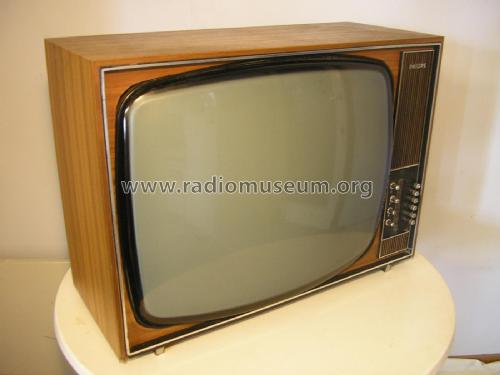 A24T732/19; Philips - Österreich (ID = 1983835) Television