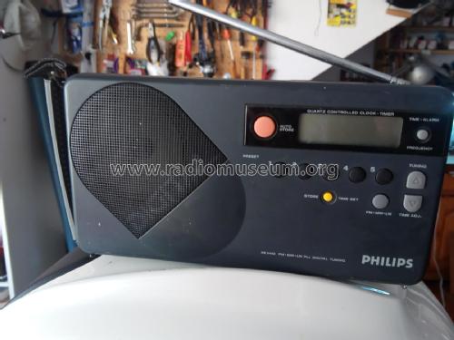 AE2402 /00; Philips Hong Kong (ID = 2955675) Radio