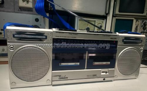 AM/FM Radio Cassette Recorder - Super Tandem D8334 /00 /05 /00R /05R; Philips - Österreich (ID = 2479083) Radio