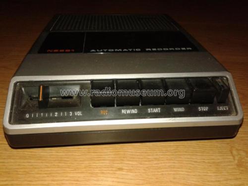 Automatic-Recorder N2221 /00 /01; Philips, Singapore (ID = 1939131) R-Player