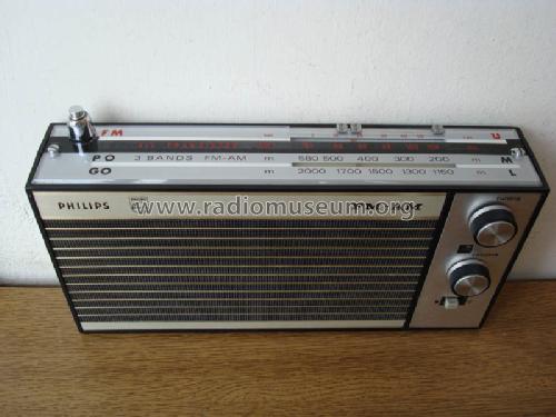 Babette 22RL370; Philips - Österreich (ID = 489744) Radio