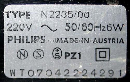 N2235 /00 /15; Philips - Österreich (ID = 1905365) R-Player