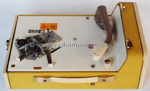 Phonokoffer Batterie AG4049 /00; Philips Belgium (ID = 1607418) Sonido-V