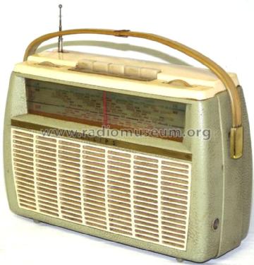 Picknick L4A03T; Philips - Österreich (ID = 1038413) Radio