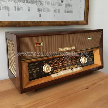 Premiere B6A93A; Philips - Österreich (ID = 2368832) Radio