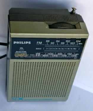 Radio Portable 020 90AL020 /00 /01 /15 /40 /45; Philips Hong Kong (ID = 2285986) Radio