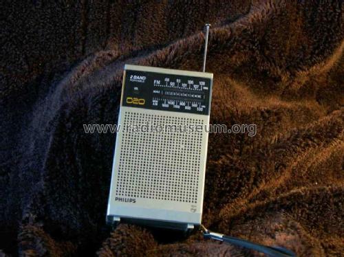 Radio Portable 020 90AL020 /00 /01 /15 /40 /45; Philips Hong Kong (ID = 946228) Radio