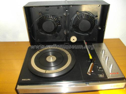 Stereo-Electrophon 22GF604; Philips - Österreich (ID = 1759741) R-Player