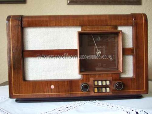 7-39 A; Philips - Polskie (ID = 249943) Radio